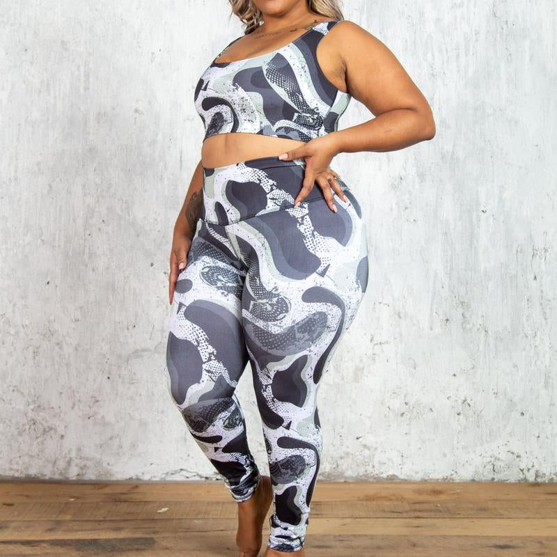 Grey Blob Curvy 2-Piece Workout Outfit - Stylish Sports Bra and Leggings Set for Plus-Size Fitness Enthusiasts - Plus-Size Fitness Attire - Comfortable Workout Outfit - Fitness Attire for Women - Compression Sportswear